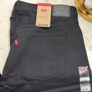Levi's Women's Black Straight Jeans
